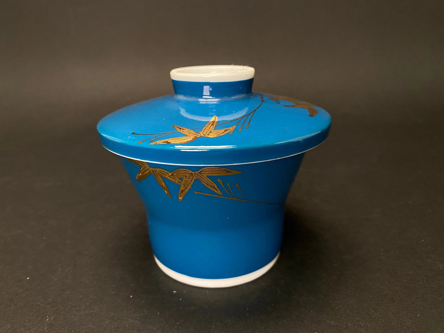 Japan Chawanmushi Egg Custard Bowl Cup: Porcelain Bule and Gold bamboo JAPAN MADE 2.7"