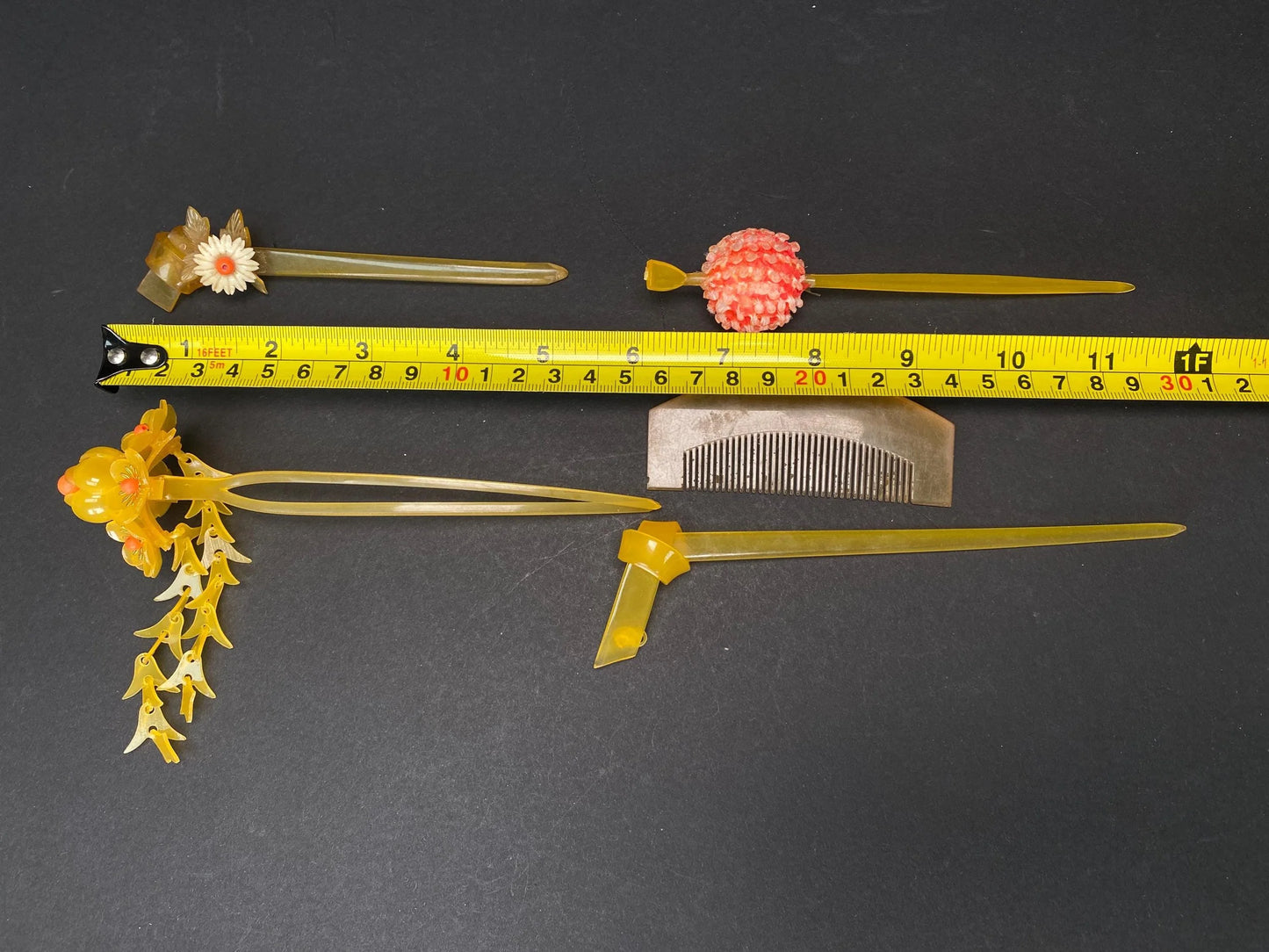 Japan Kanzashi Kimono Geisha, Unique Yellow lacquerware hair stick, transparent Tama, Kushi Comb, Hair Ornament