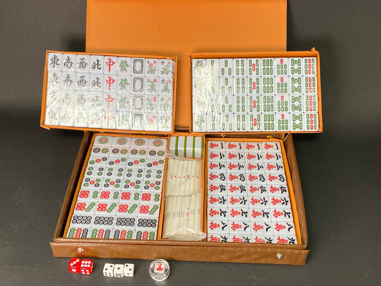 Japanese Riichi MVC Mahjong Set 28mm NOS big