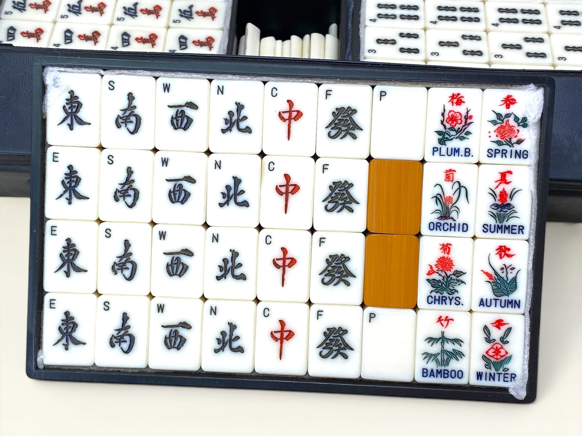 Bamboo Back Mahjong Set English Mark