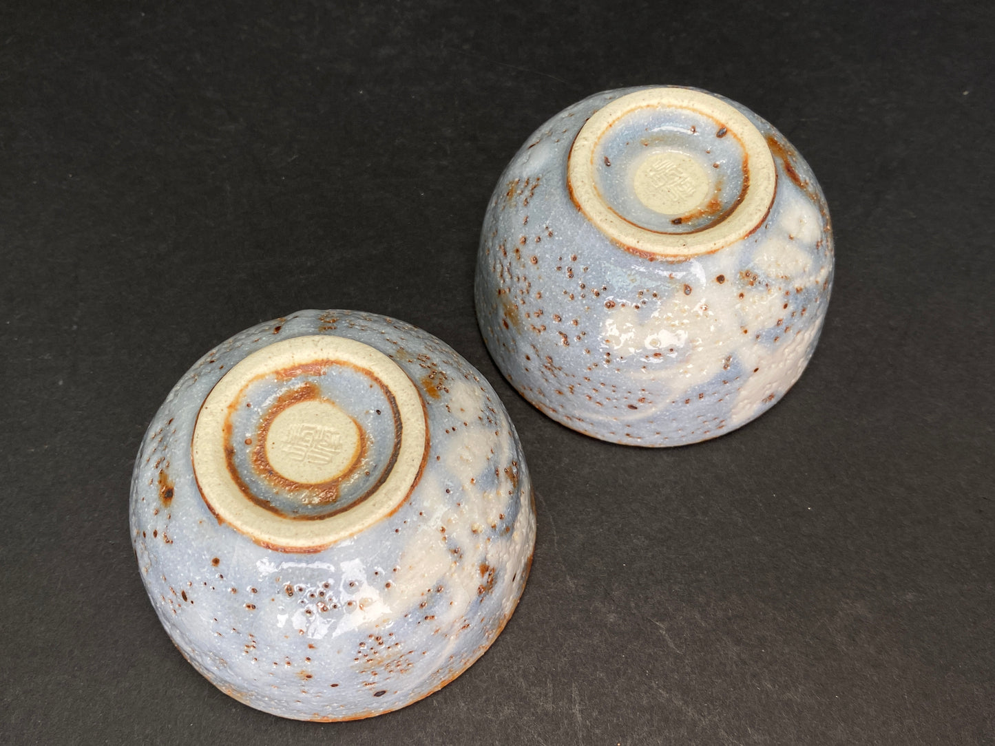 Nezumi Shino Mino Ware Sake Set