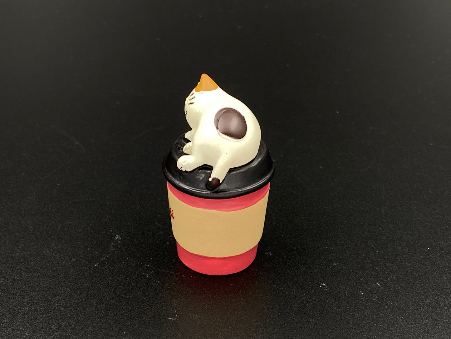 Christmas Cat & Dog Miniatures: Zakka Food Design Figurines, Decole Style