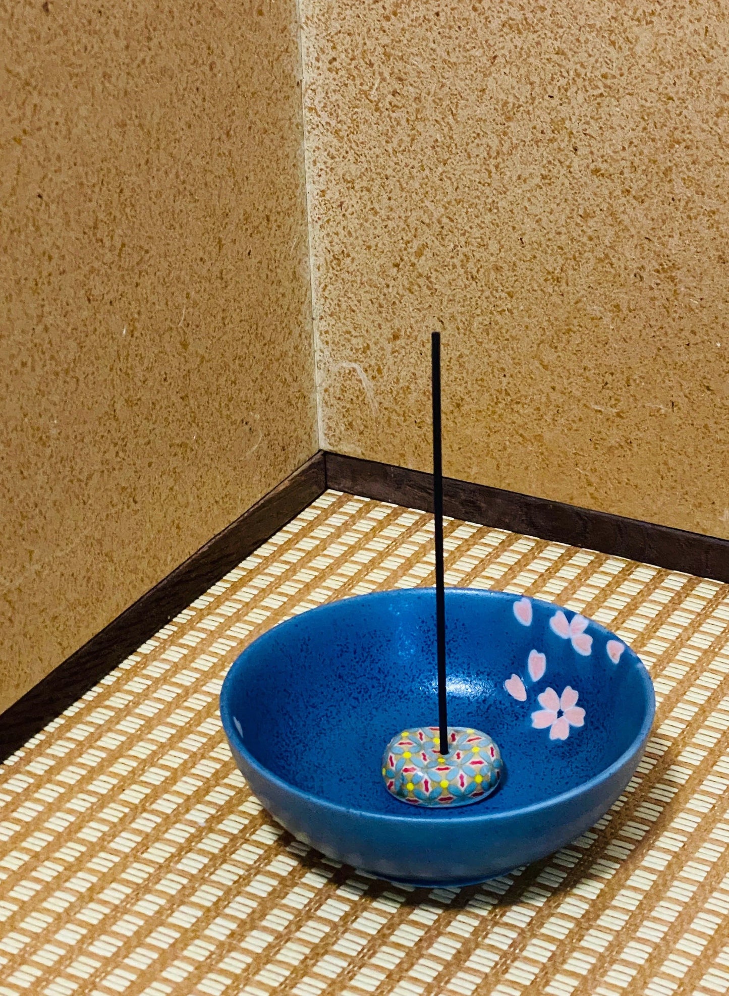 Japan Incense Stick Burner Holder Stand Ceramic with Ball, Cushion Shape