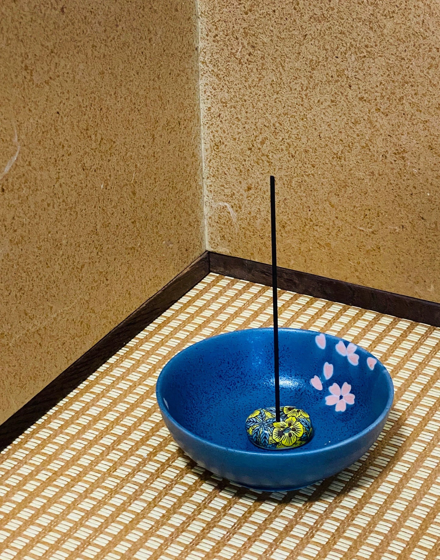 Japan Incense Stick Burner Holder Stand Ceramic with Ball, Cushion Shape