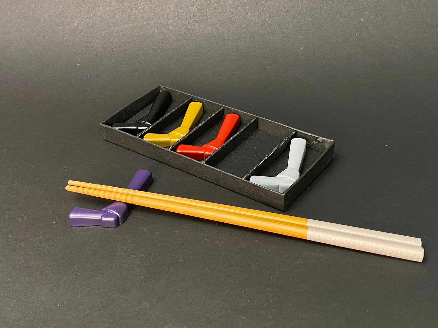 Japanese 5 pcs Chopstick holder, GIFT SET, Knot design, spoon rest, Origami Ribbon 5 color Ceramic Ginsai, Tableware, Made in Japan