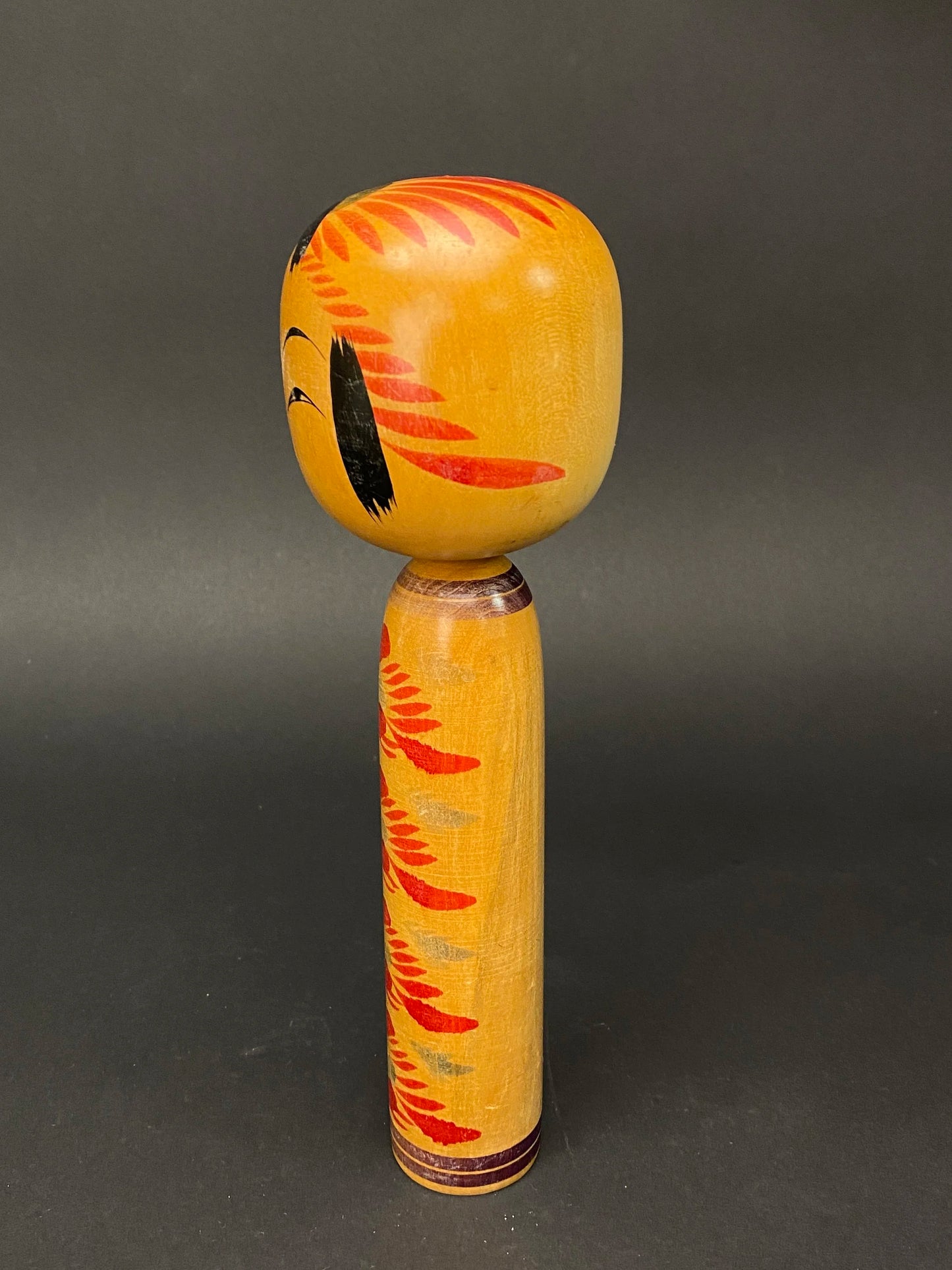 Japanese Yajiro Kokeshi Wooden Doll Signed H9.3"Girl Big Sister red Ume Kimono, Made in Japan