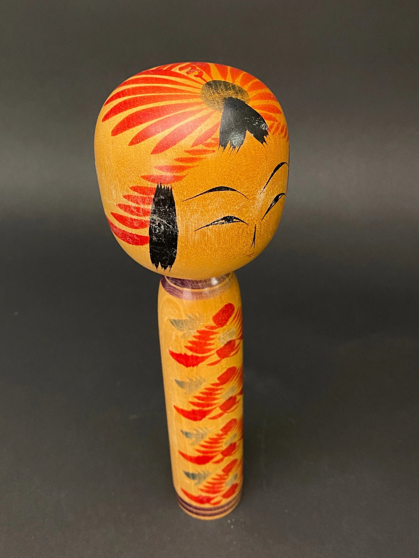 Japanese Yajiro Kokeshi Wooden Doll Signed H9.3"Girl Big Sister red Ume Kimono, Made in Japan