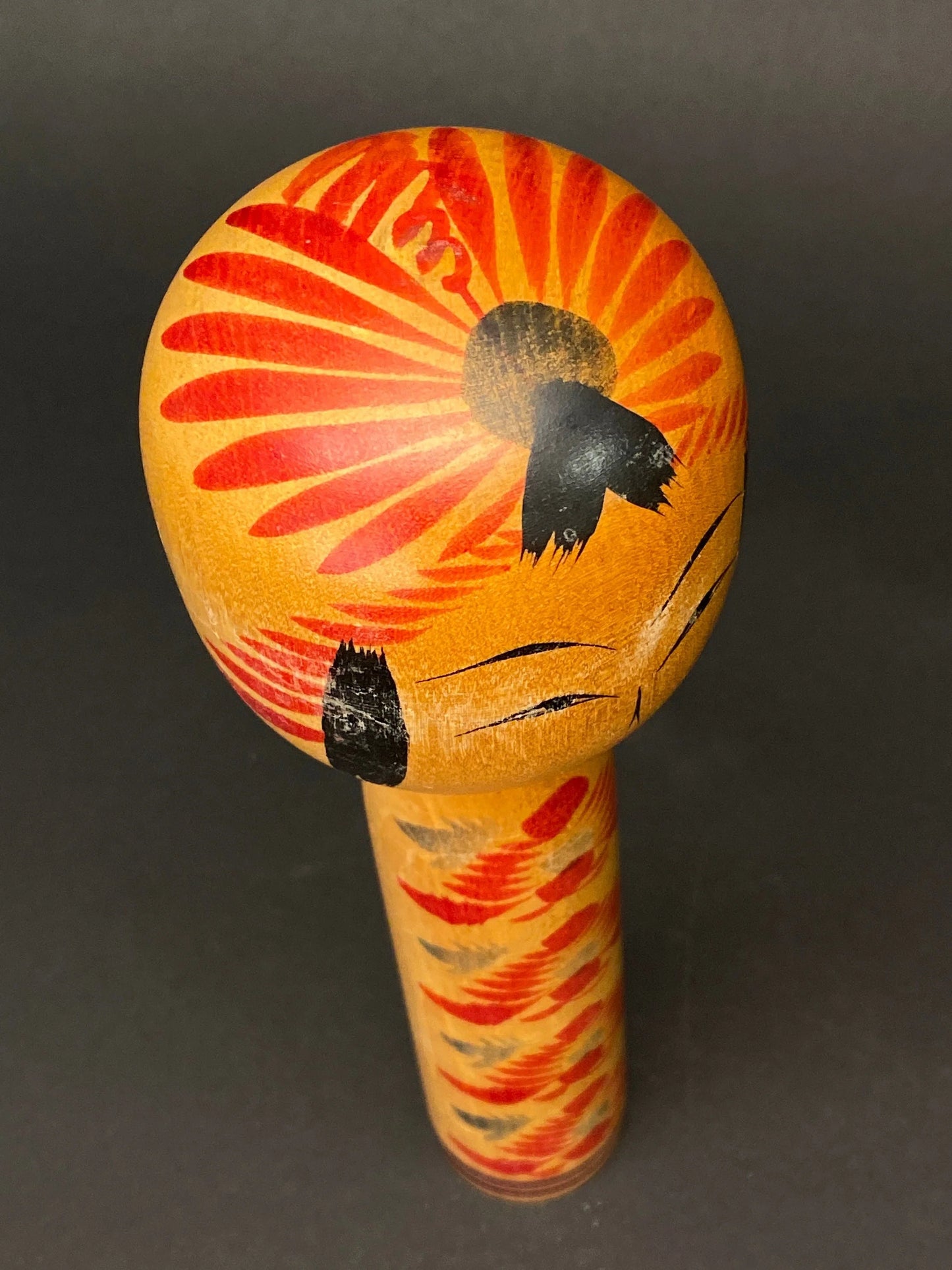 Japanese Yajiro Kokeshi Wooden Doll Signed H9.3"Girl Big Sister red Ume Kimono, Made in Japan
