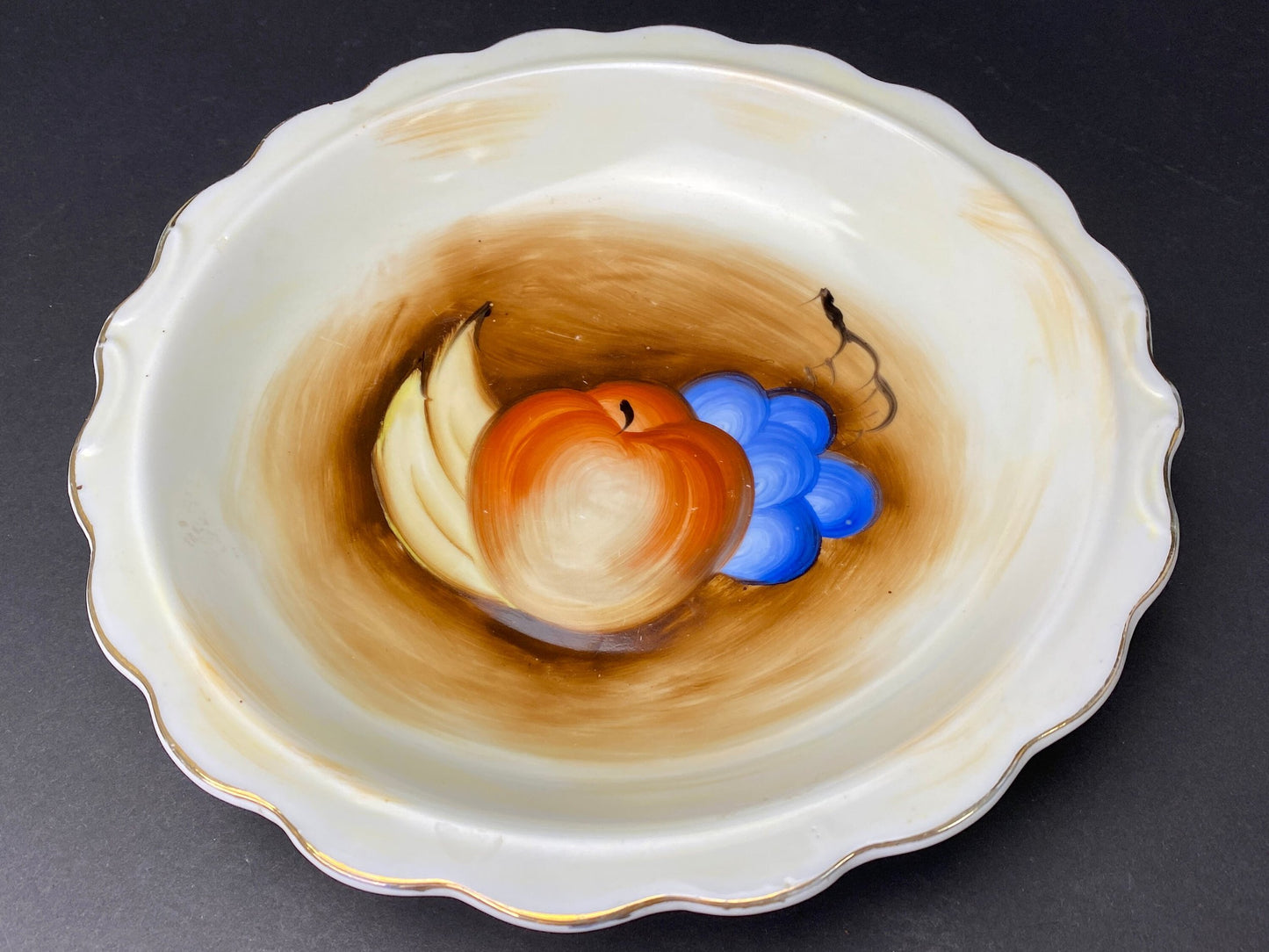 Japanese Vintage Fruit Plate 9.25 in. with Original Box