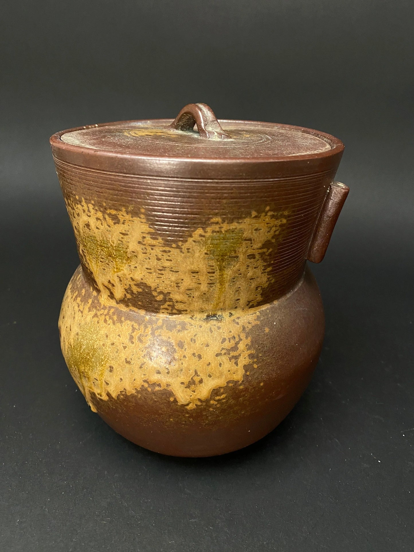 KINTSUGI Bizen ware yaki Big Kensui with lid, Kozan kiln H6" Japanese Art Work Pottery, lidded Pot w/Stamp