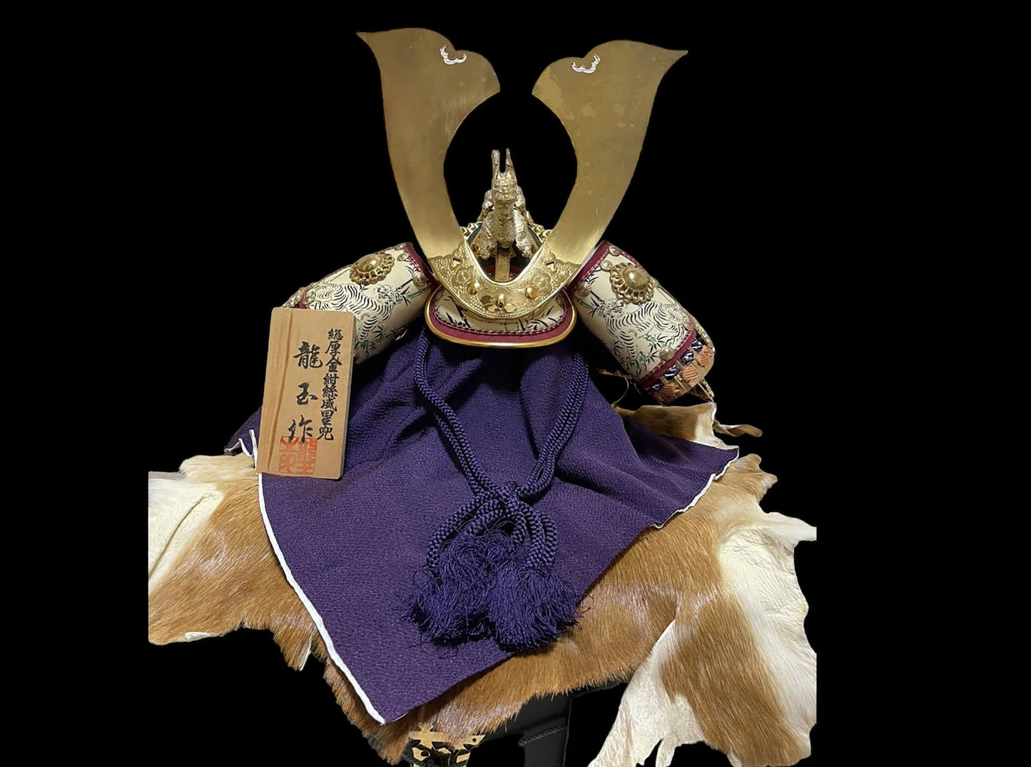 Satsuki Helmet dragon Kabuto full set original displayed wood lacquer box, by Ryugyoku,  rare fabric, Japanese luxury table decor