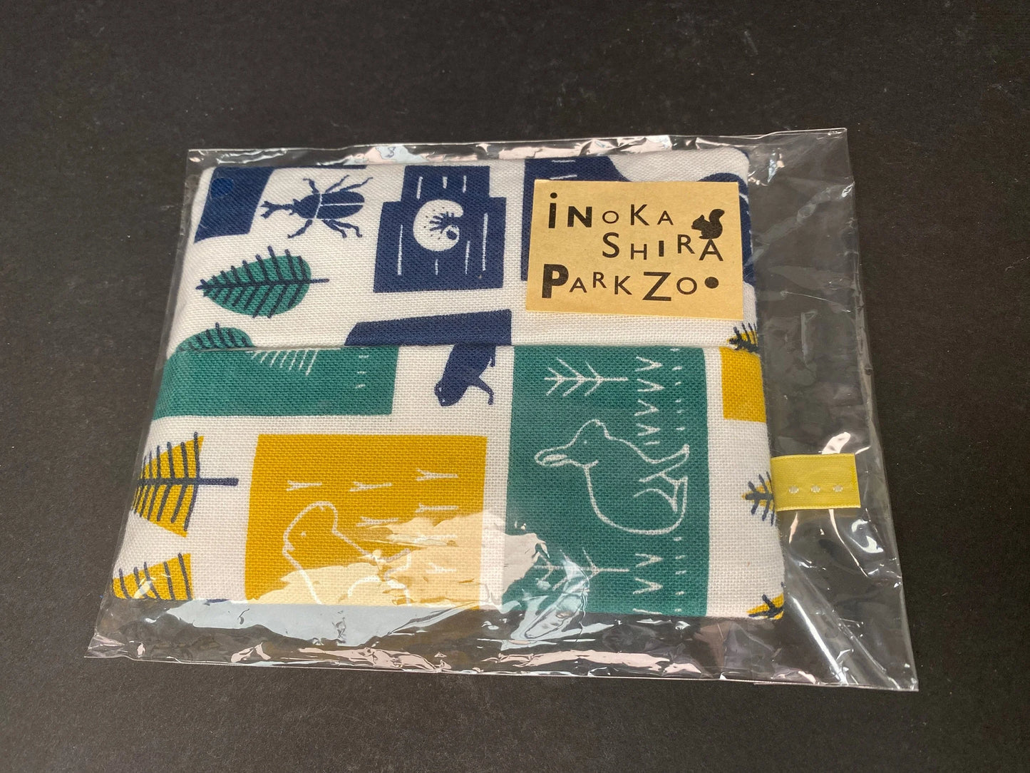 Japanese Kimono fabric Drawstring bags, napkin cover fabric Bag, tissue Pouches, UNUSED Made in Japan
