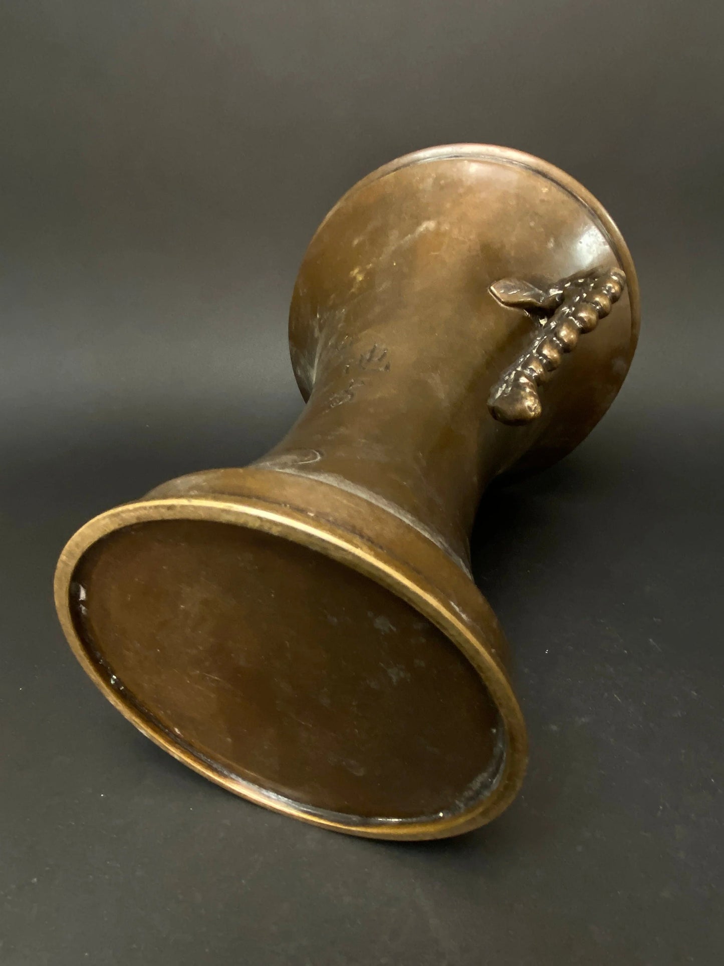 Shiun Ikebana Bronze Vase, Japanese Ikenobo Vase with engrave, Made in Japan, Usubata H9.5", purple cloud