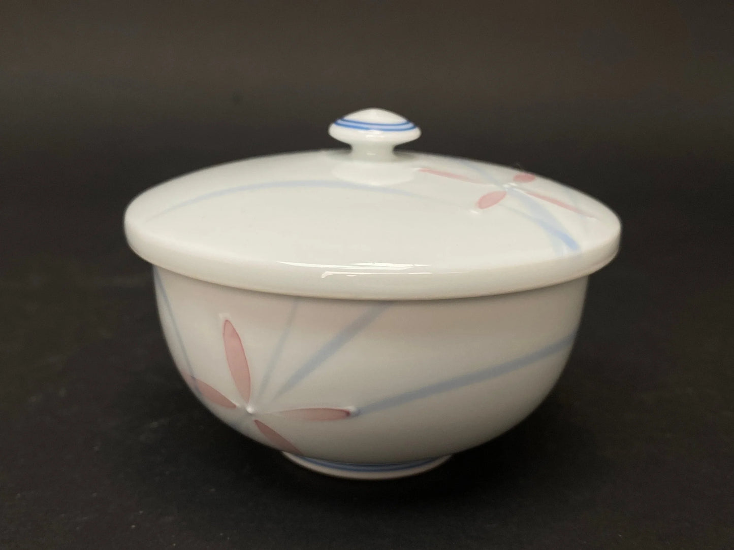 Handmade Custard Bowl High quality lidded Savory Egg bowl, Made in Japan, thin porcelain, White, Elegant Floral Pattern