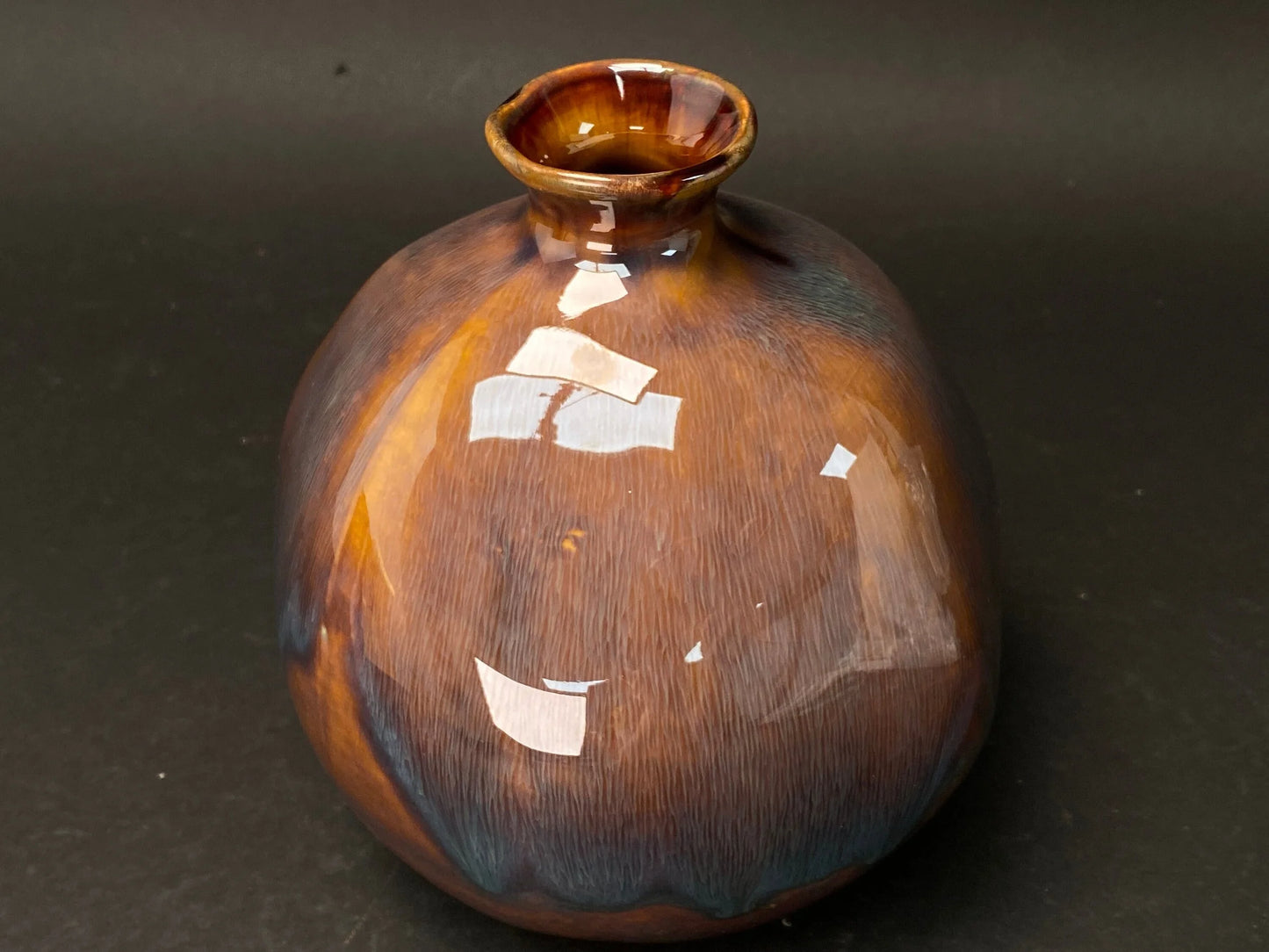 Japanese Kutani yaki  Ikebana Vase signed, made by Artiest Sandaim, Wooden co-box,  Art Pottery Irregular Ball Shape, purple container