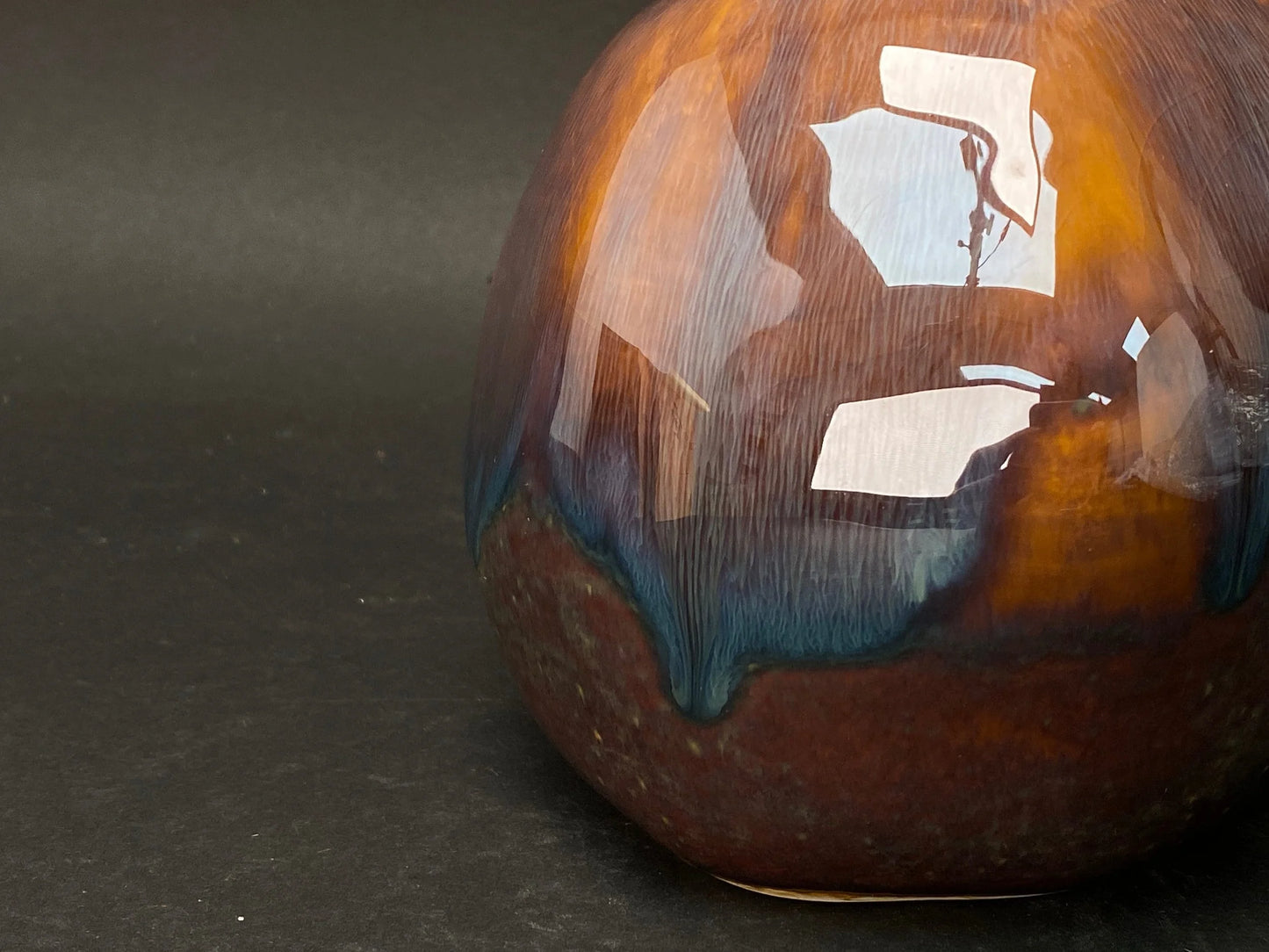 Japanese Kutani yaki  Ikebana Vase signed, made by Artiest Sandaim, Wooden co-box,  Art Pottery Irregular Ball Shape, purple container