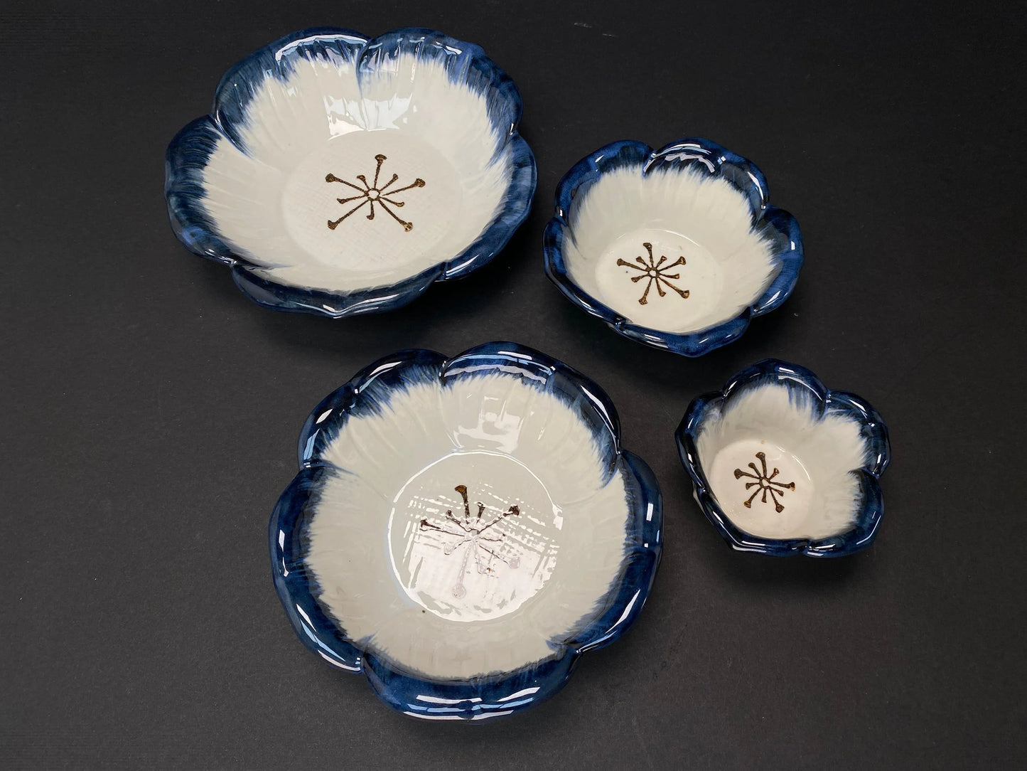 Japanese Ceramic table ware set of 7, sauce bottle, sake cup, lidded bowl, 4 bowls in different size,  Blue and White, Floral design