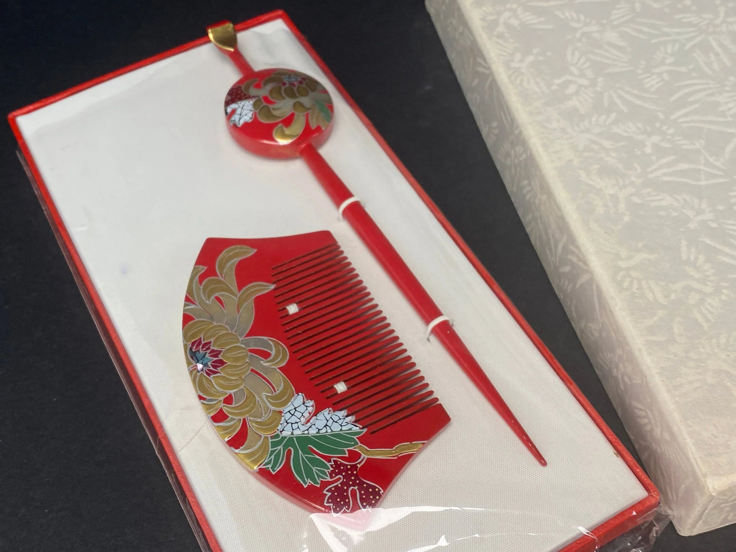 Japanese Maiko Geisha Hair Accessories Set Comb+ Hair Pin, Red & Gold, Bride Kanzashi, Kimono hair stick w/co-box