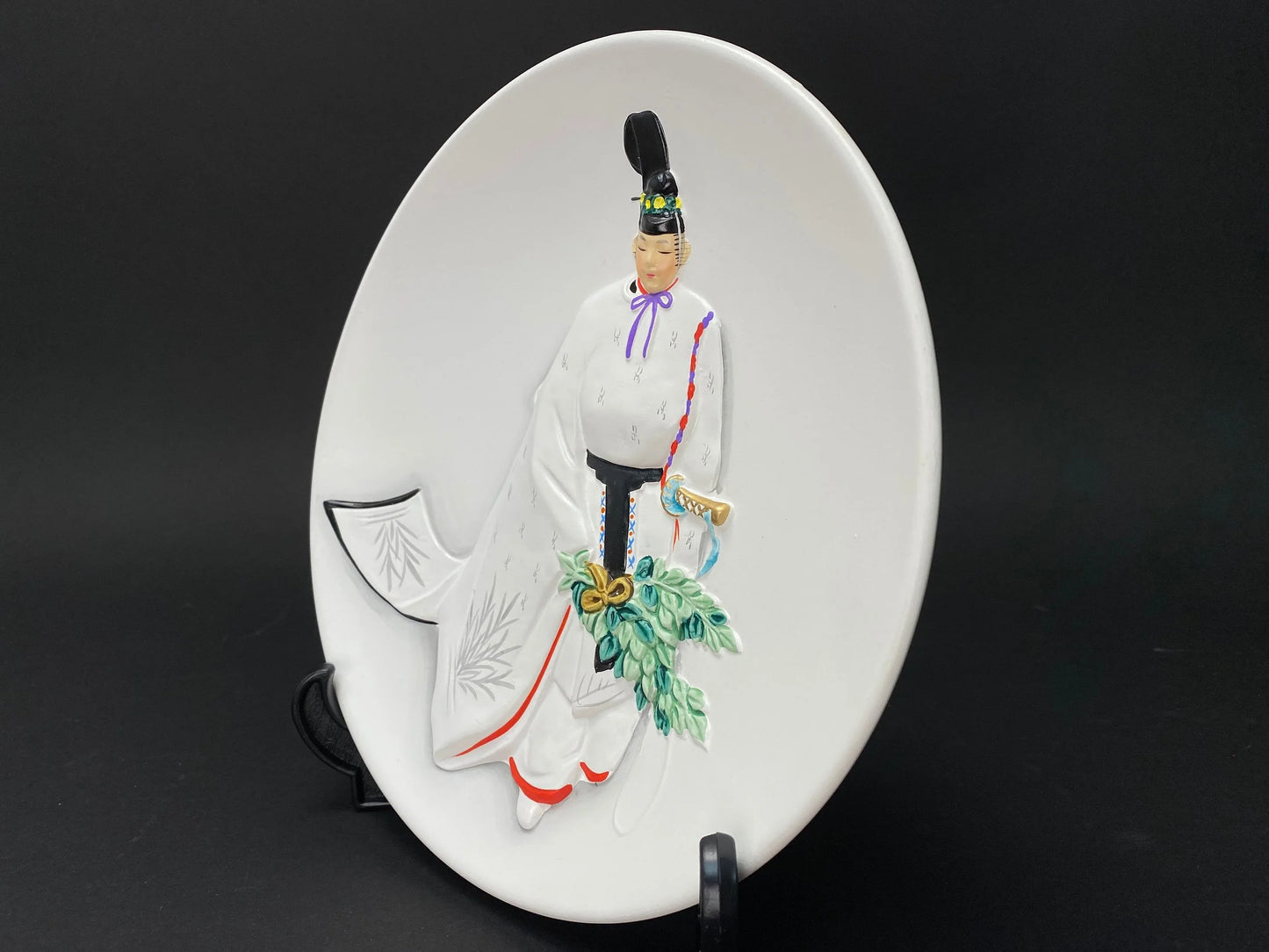 Jingu Dance Trinket Dish Decor Bowl, w/stand and original gift box, 3D, made in Japan, sculptured！