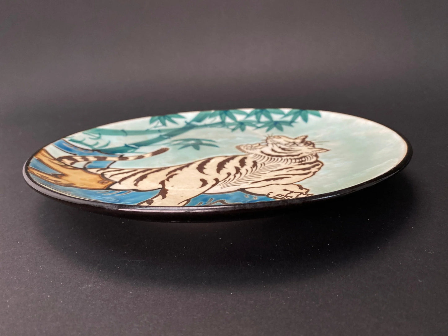 Tiger Paint trinket Japanese plate, made by Komine, Hand painted, Green round Trinket, Japan wall art