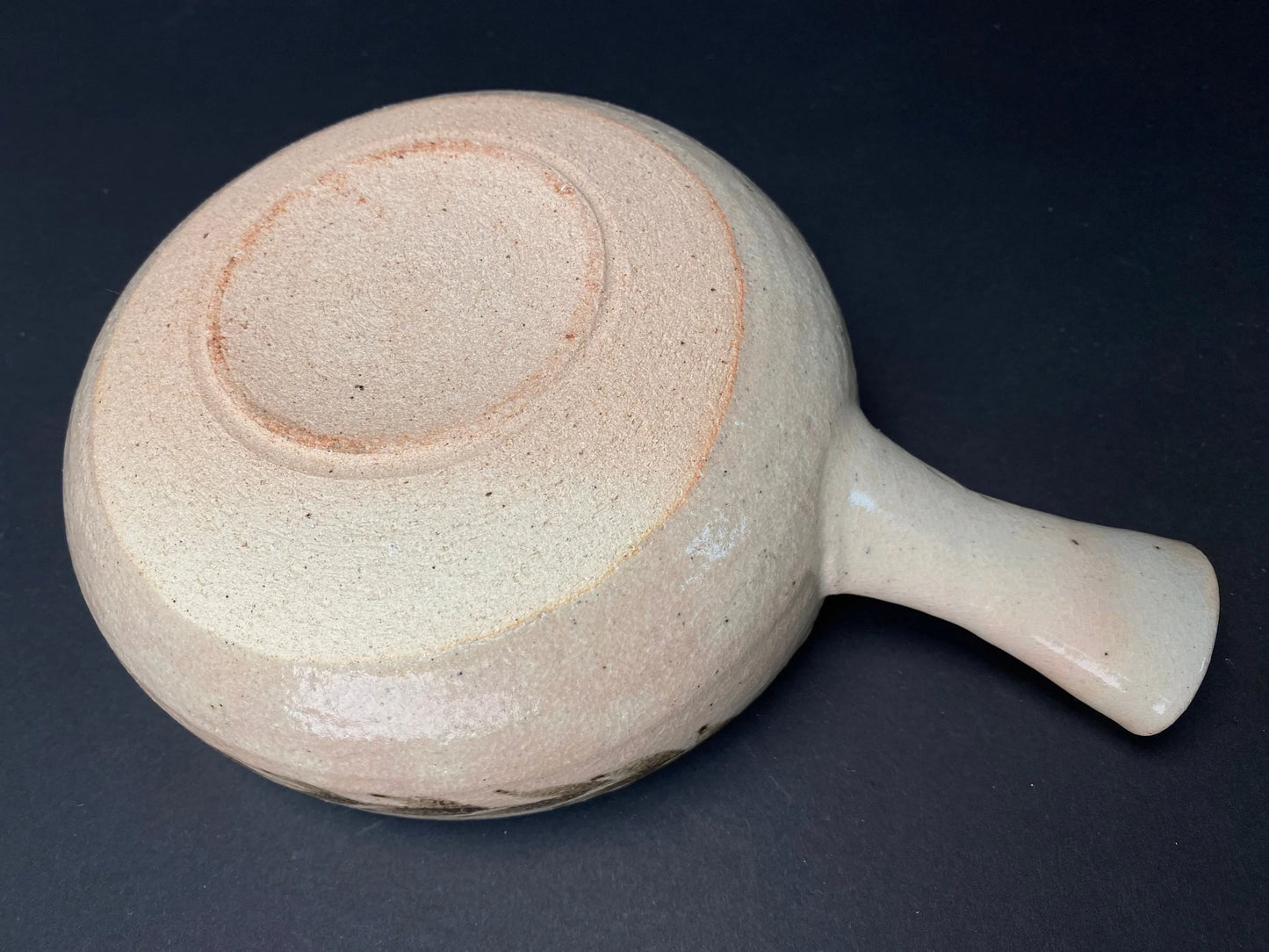 Tachikichi Cooking Clay Pot, for 1-2 persons, Dia 6.75", Handle Spouted Bowl, wooden board, OPEN BOX w/Box, Made in Japan