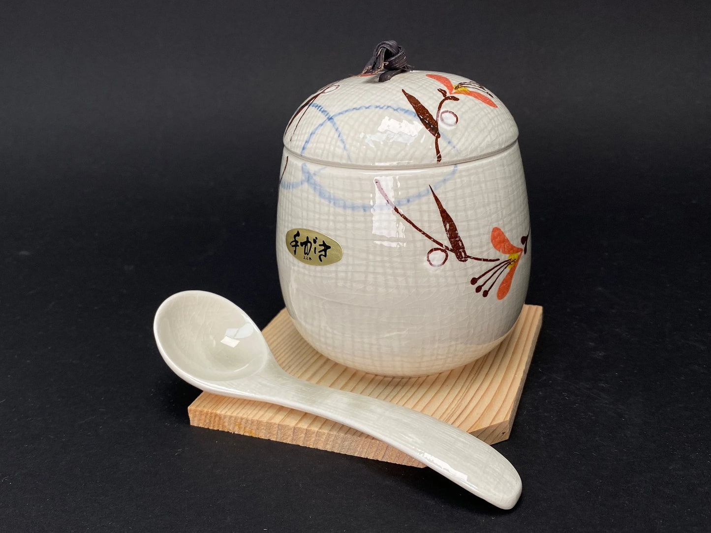 Japanese Savory Egg Custard lidded Bowl set with wood mat, Open Box NEW，made in Japan, spoon and wooden pad, base board, cushion