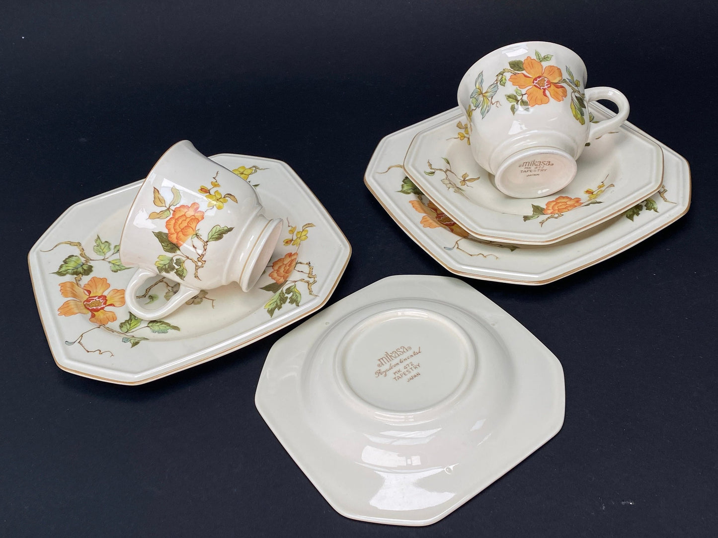 MIKASA Teacup and tea kettle set, Japanese Set Royal Continental MK472, 7 Pc drinkware, Made in Japan