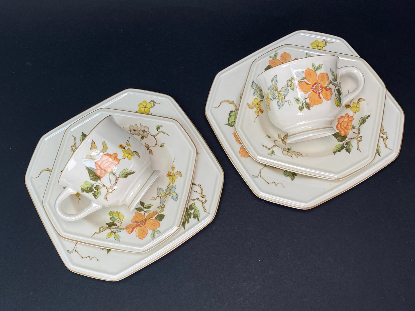 MIKASA Teacup and tea kettle set, Japanese Set Royal Continental MK472, 7 Pc drinkware, Made in Japan