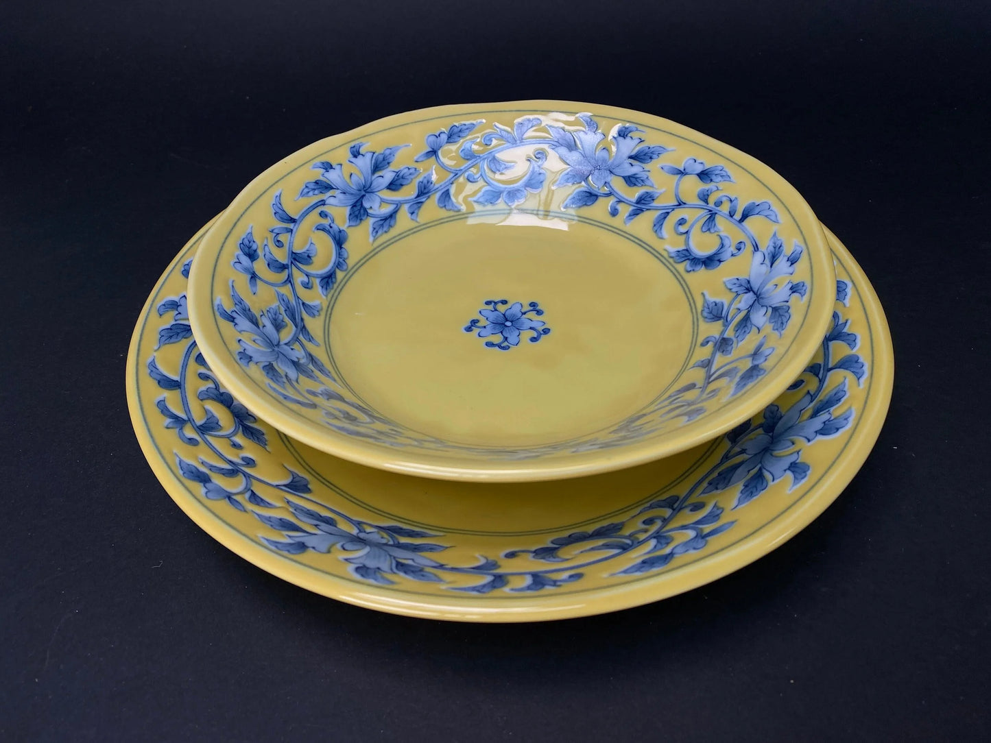 Tachikichi Pair Yellow Floral Confectionery Plates