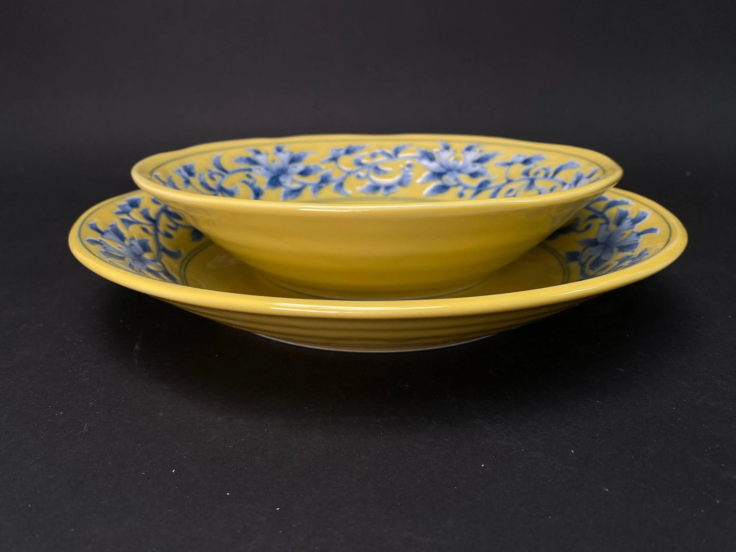 Tachikichi Pair Yellow Floral Confectionery Plates