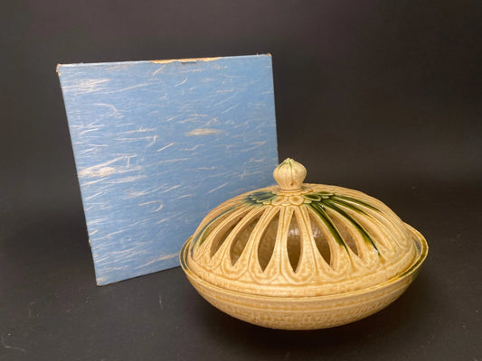 Japanese Clay Rice Bowl with Lid: Earthenware Donburi Pot