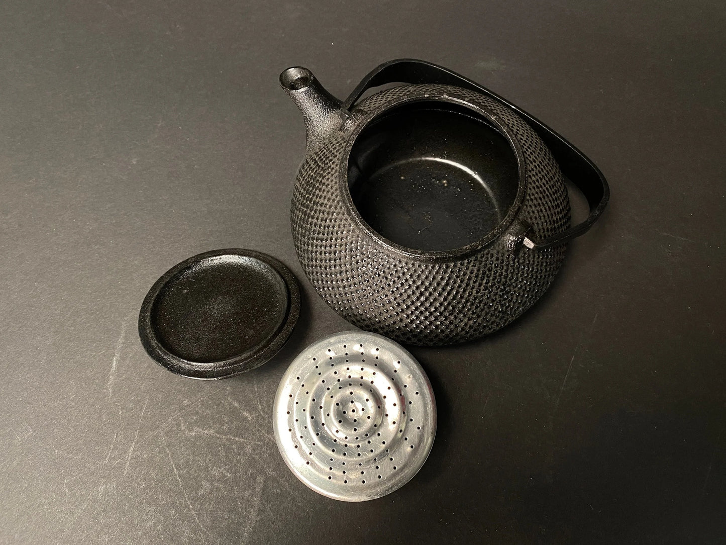 Japan Nanbu Tekki Cast iron TEA KETTLE set！Original Gift box, Fan pot mat, w/Infuser, Vintage Teapot, Japan Medium kettle