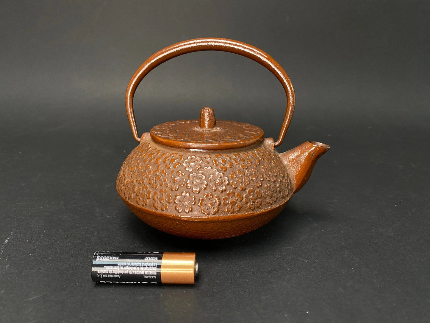 Rare Antique Tetsubin Teapot, Japanese Nanbu Tekki Iron Teapot, IWACHU w/infuer, Sakura 740ml, 25 oz w/Infuser, Tea Kettle