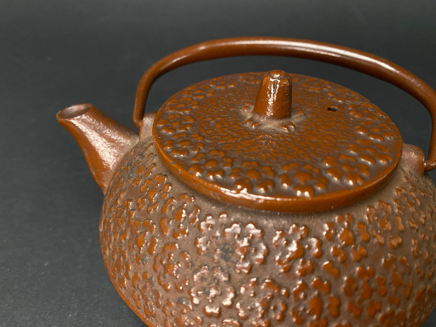 Rare Antique Tetsubin Teapot, Japanese Nanbu Tekki Iron Teapot, IWACHU w/infuer, Sakura 740ml, 25 oz w/Infuser, Tea Kettle