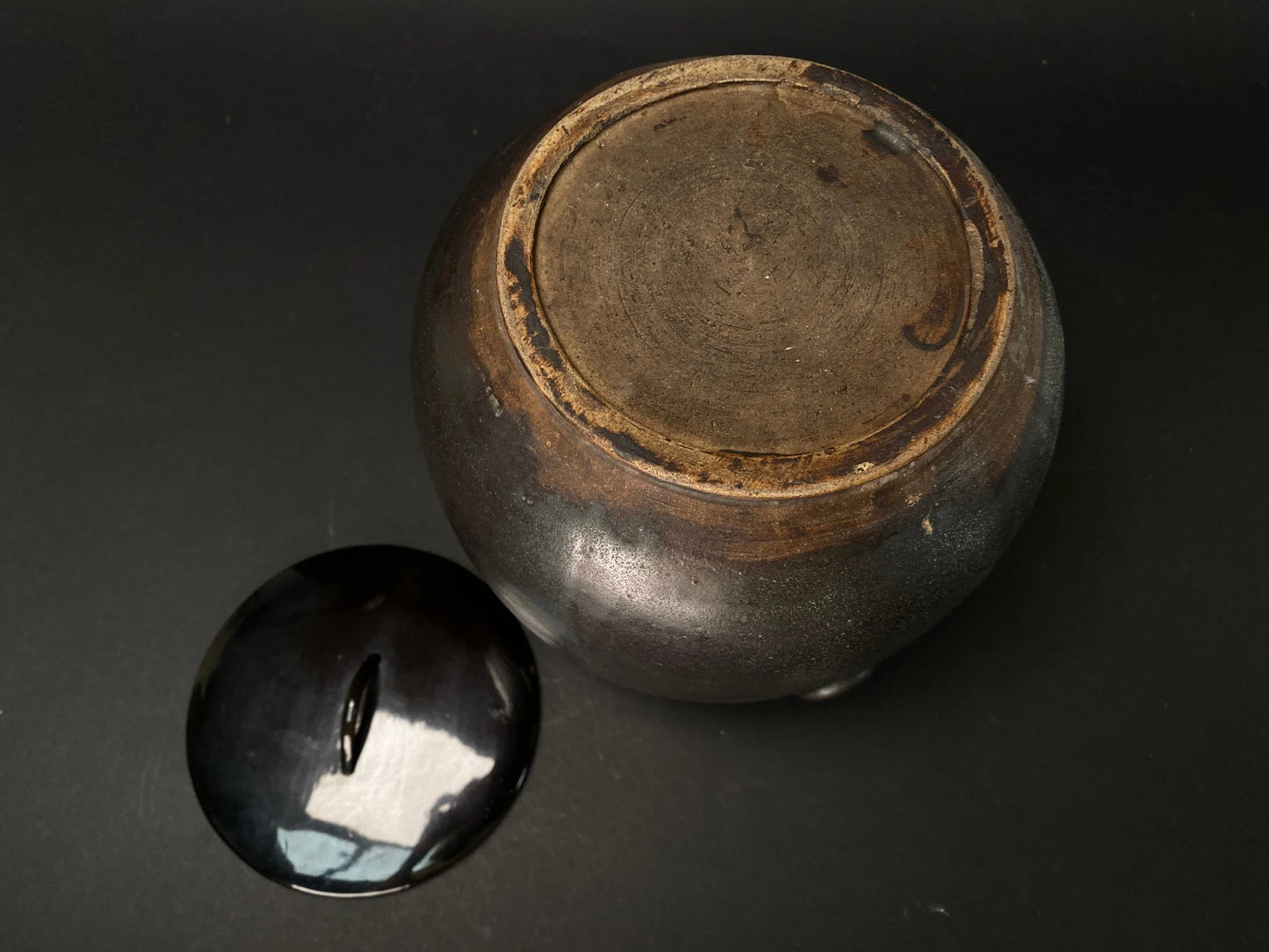 KINTSUGI Bizen ware yaki, Big Kensui with lid, H6.5" Japanese Art Work Pottery, black kintsugi