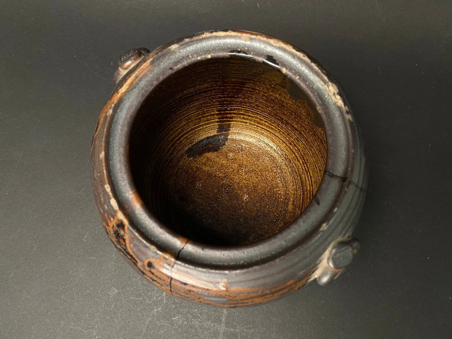 KINTSUGI Bizen ware yaki, Big Kensui with lid, H6.5" Japanese Art Work Pottery, black kintsugi