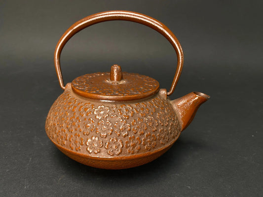 Rare Antique Tetsubin Teapot, Japanese Nanbu Tekki Iron Teapot, IWACHU w/infuer, Sakura 740ml, 25 oz w/Infuser, Tea Kettle