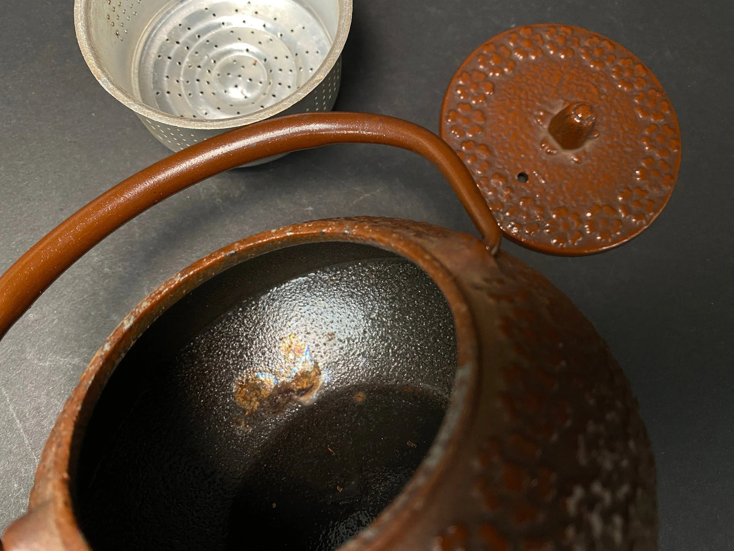 Rare Antique Tetsubin Teapot, Japanese Nanbu Tekki Iron Teapot, IWACHU w/infuer, Sakura 740ml, 25 oz w/Infuser, Tea Kettle