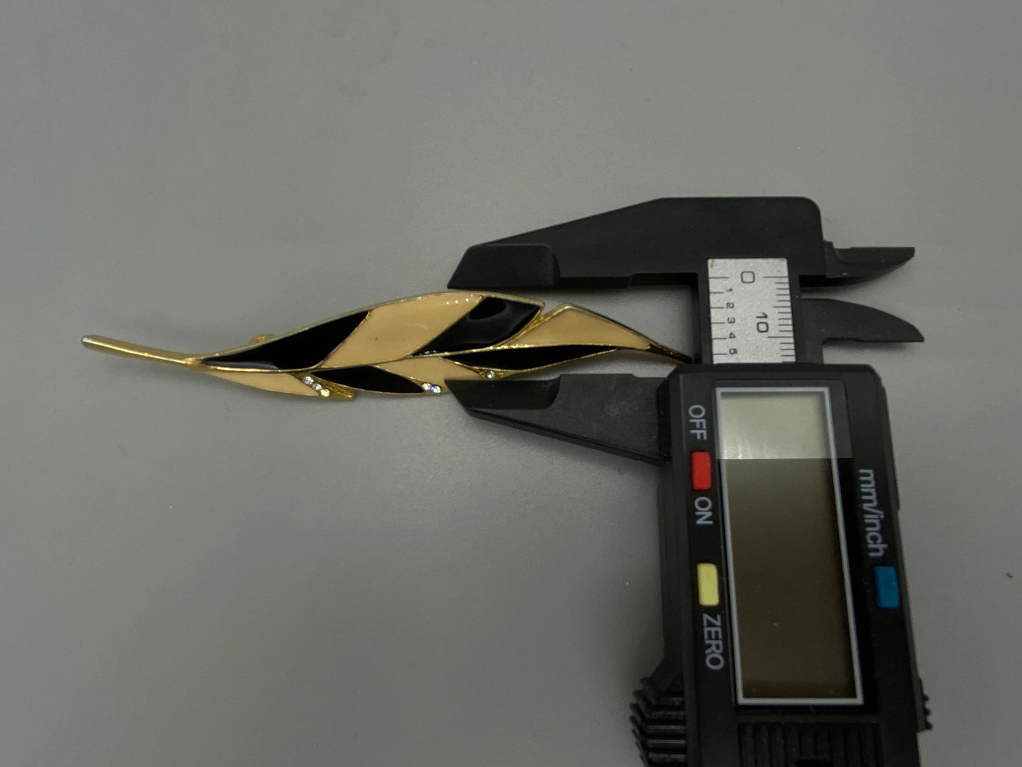Japanese Leaf Brooch gold plated brass, black and white vintage jewelry, classic brooch, mint condition