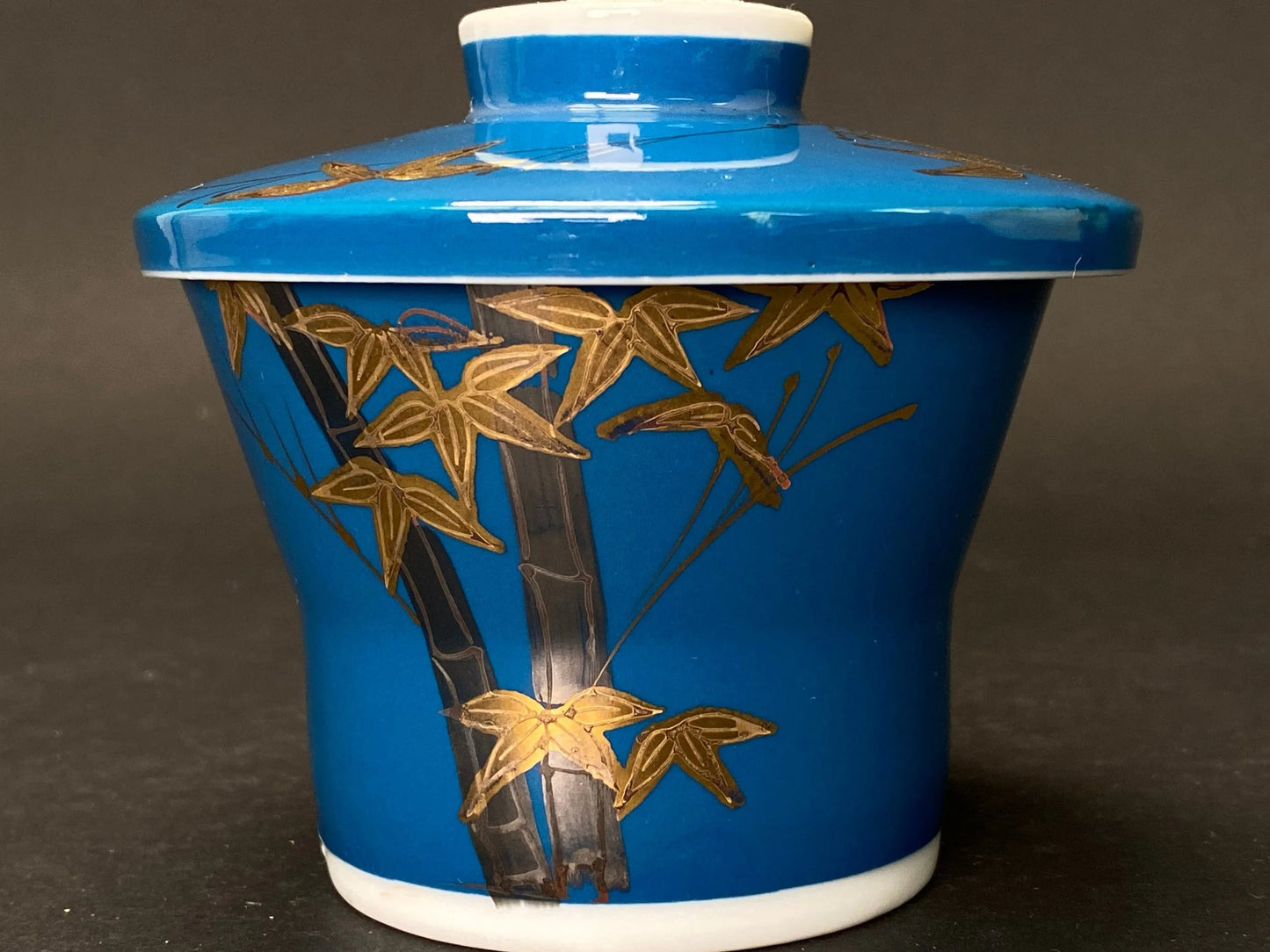 Japan Chawanmushi Egg Custard Bowl Cup: Porcelain Bule and Gold bamboo JAPAN MADE 2.7"