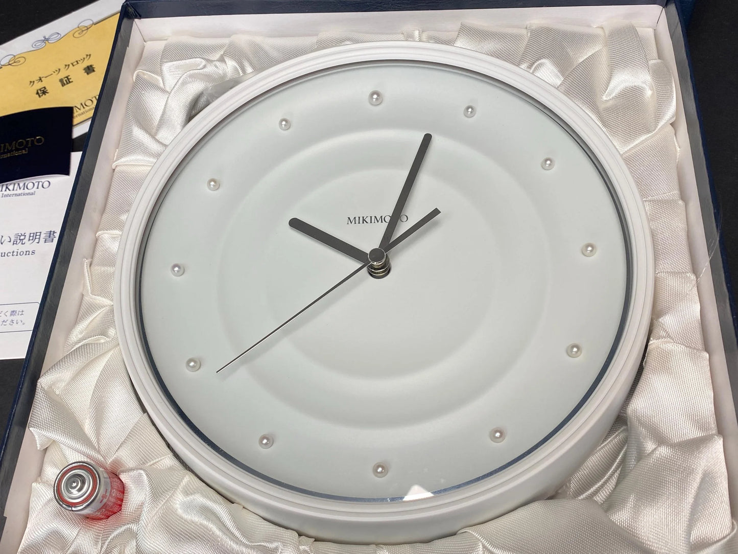 RARE Mikimoto 12pcs of pearl wall clock, Dia 7", table clock with stand, Minimal white clock, contemporary design, Open Box
