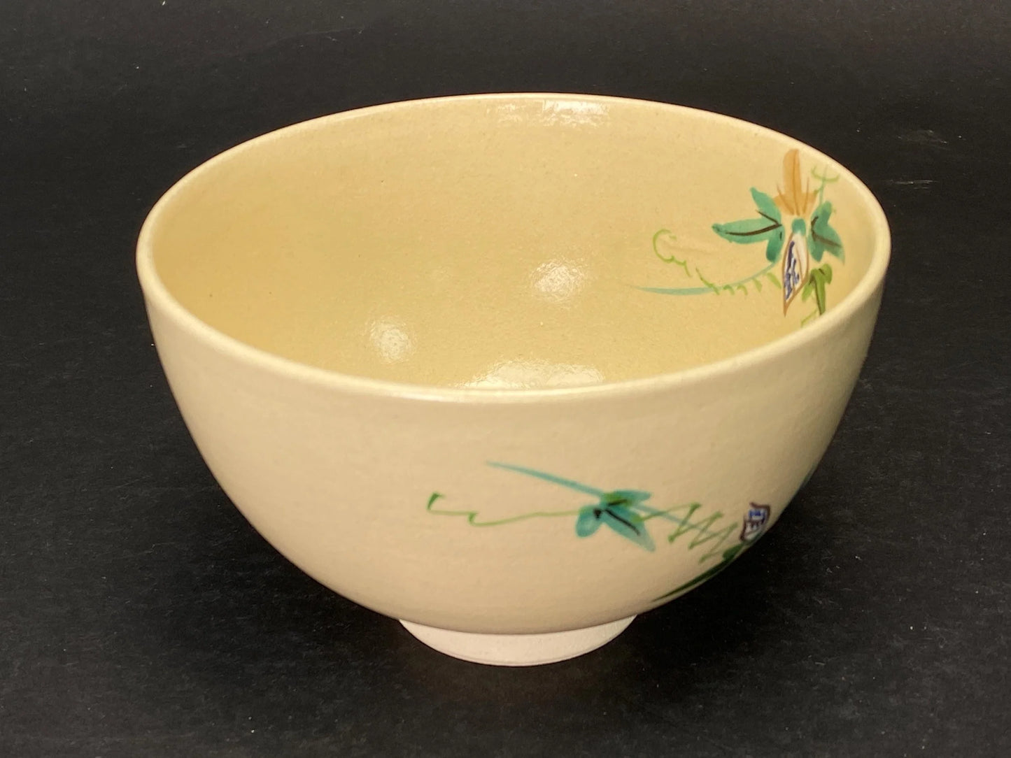 Nippon Kyo yaki ware Chawan Matcha Tea bowl：made by Kosen, Pattern Inside and outside the bowl, tea ceremony