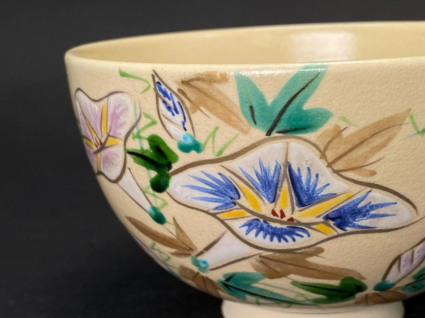 Nippon Kyo yaki ware Chawan Matcha Tea bowl：made by Kosen, Pattern Inside and outside the bowl, tea ceremony