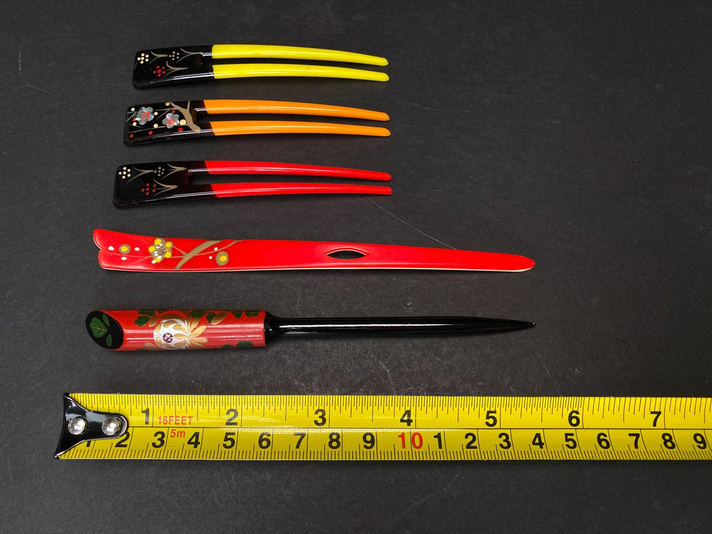 Japanese Kanzashi Kimono Geisha, Red & Black lacquerware hair stick, Tama, Hair Ornament, mother of pearl