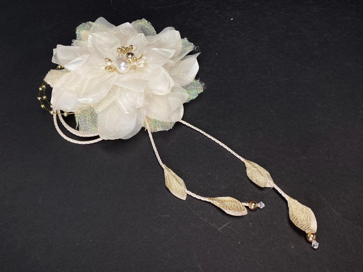 Japanese Hair Ornament Kanzashi kimono Hair clip, Big Flower Hair Ornament, Made in Japan