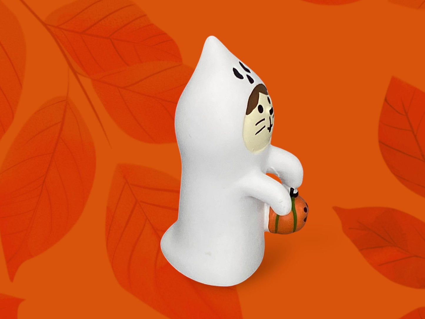 Halloween Decoreco Concombre ghost Cat ornament, Japanese cat with Pumpkin Mini Scene Furniture Holiday table decor