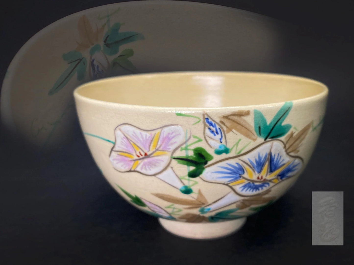 Nippon Kyo yaki ware Chawan Matcha Tea bowl：made by Kosen, Pattern Inside and outside the bowl, tea ceremony