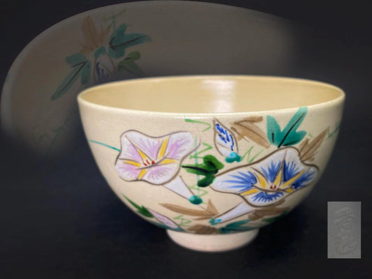 Nippon Kyo yaki ware Chawan Matcha Tea bowl：made by Kosen, Pattern Inside and outside the bowl, tea ceremony