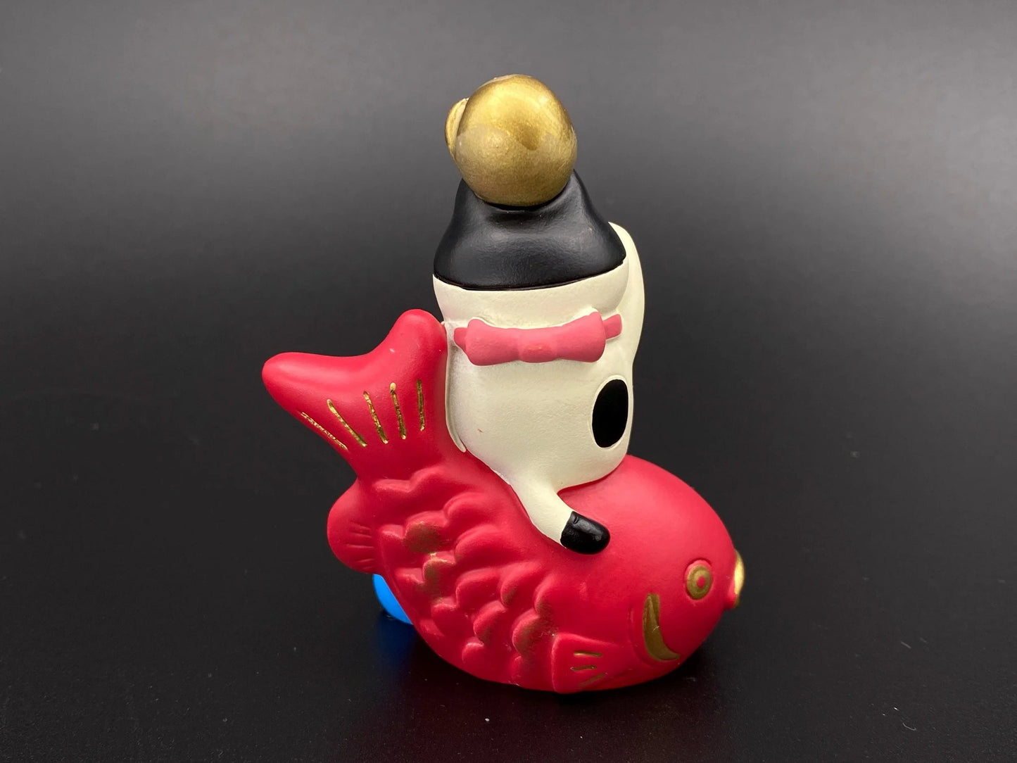 Japanese Decole, Zakka Lucky stacked Cat, NEW, Maneki Neko, Riding Fish Cat, cat ornament, Cat in Masu