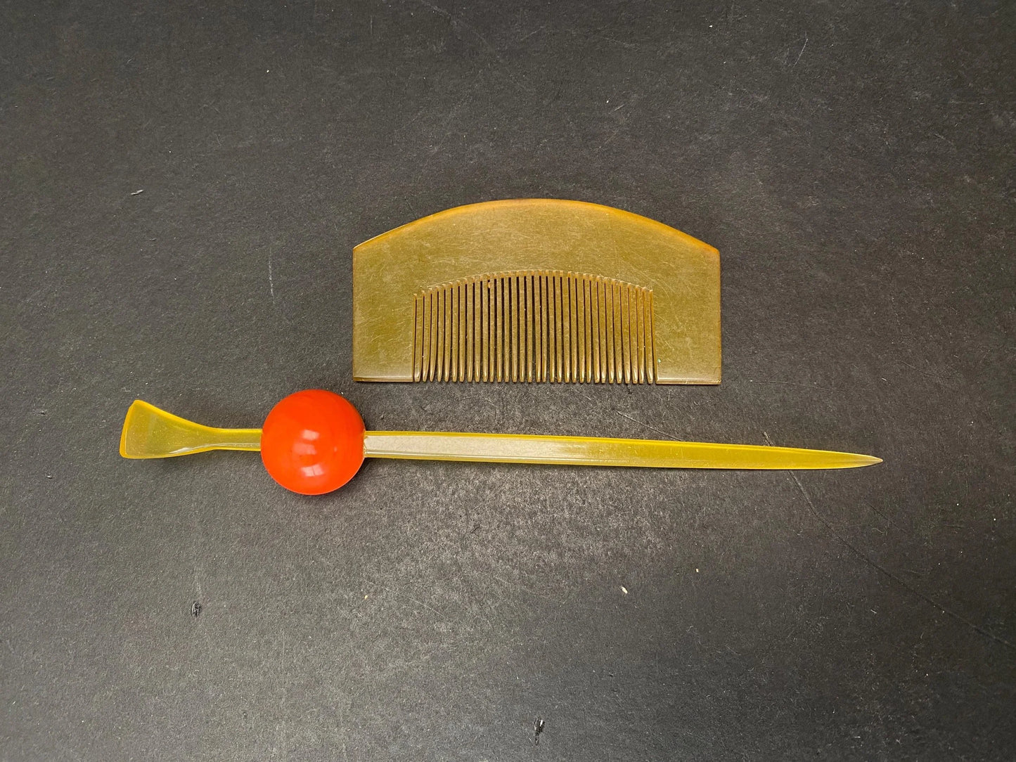 Japanese Kanzashi Kimono Geisha, Yellow & Black lacquerware hair stick, transparent Tama, Kushi Comb, Hair Ornament